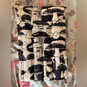 Baggu Puffy 16 Inch Mushroom Laptop Sleeve